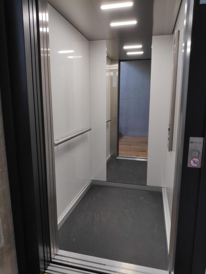 Ferienwohnungen Und Zimmer In Reutlingen-Goenningen Экстерьер фото